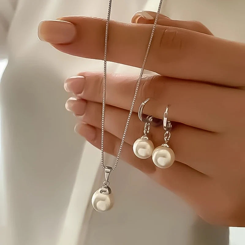 Earring Styles Explained: Studs, Hoops and Drops
